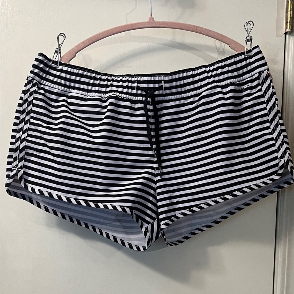 O'Neill Hyperfreak Black and White Striped Boardshorts